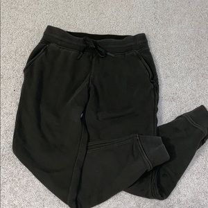 LULULEMON JOGGERS